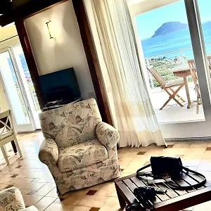 La Terrazza Blu Ferienhaus Marinella (Sardinia)